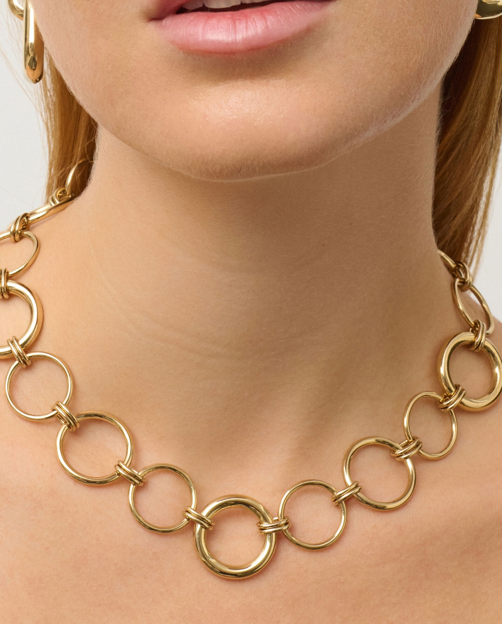 Brincos Chains And Knots de Aço Dourado Ouro-4