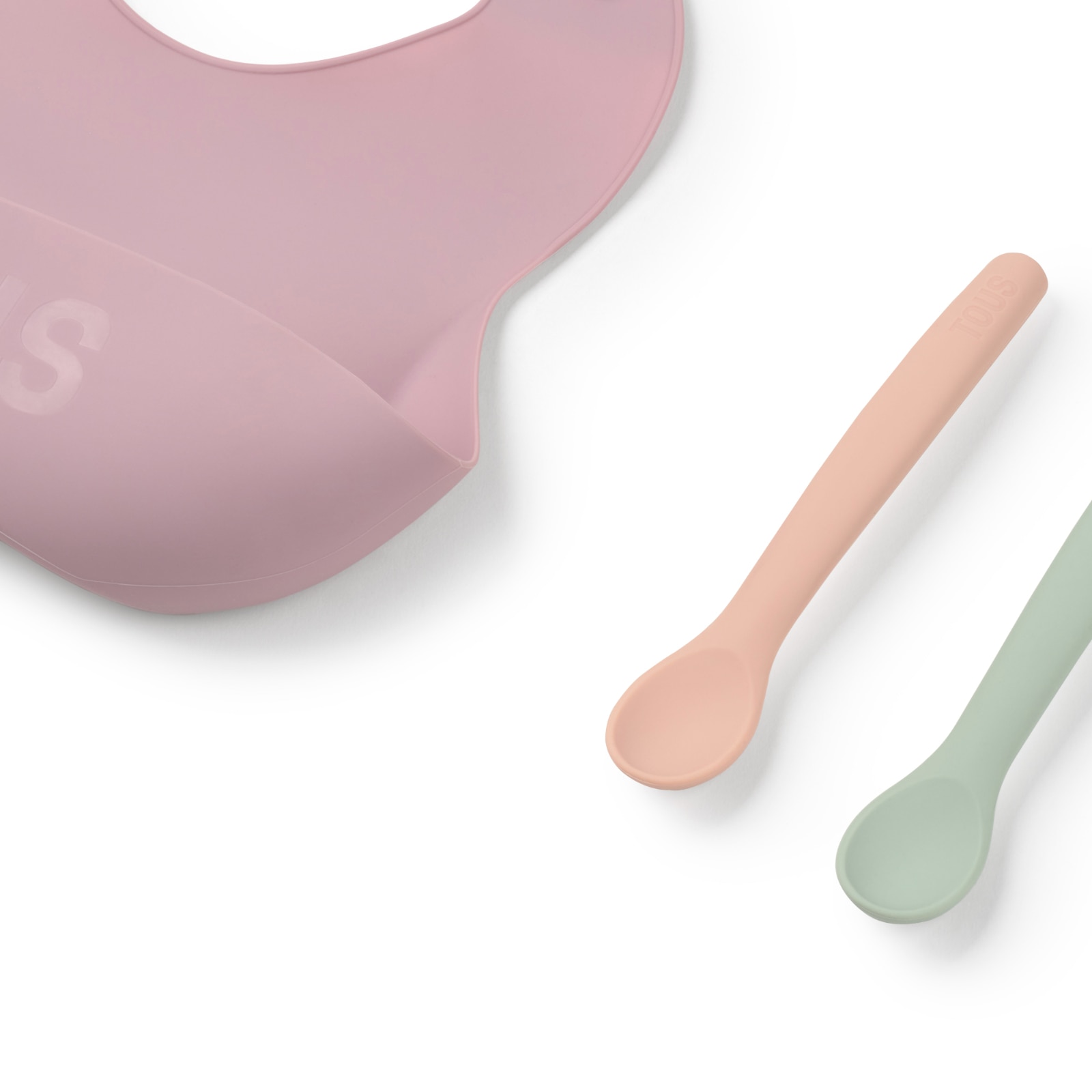 Set de Babete e 2 Colheres Tous Baby de Silicone Rosa-3
