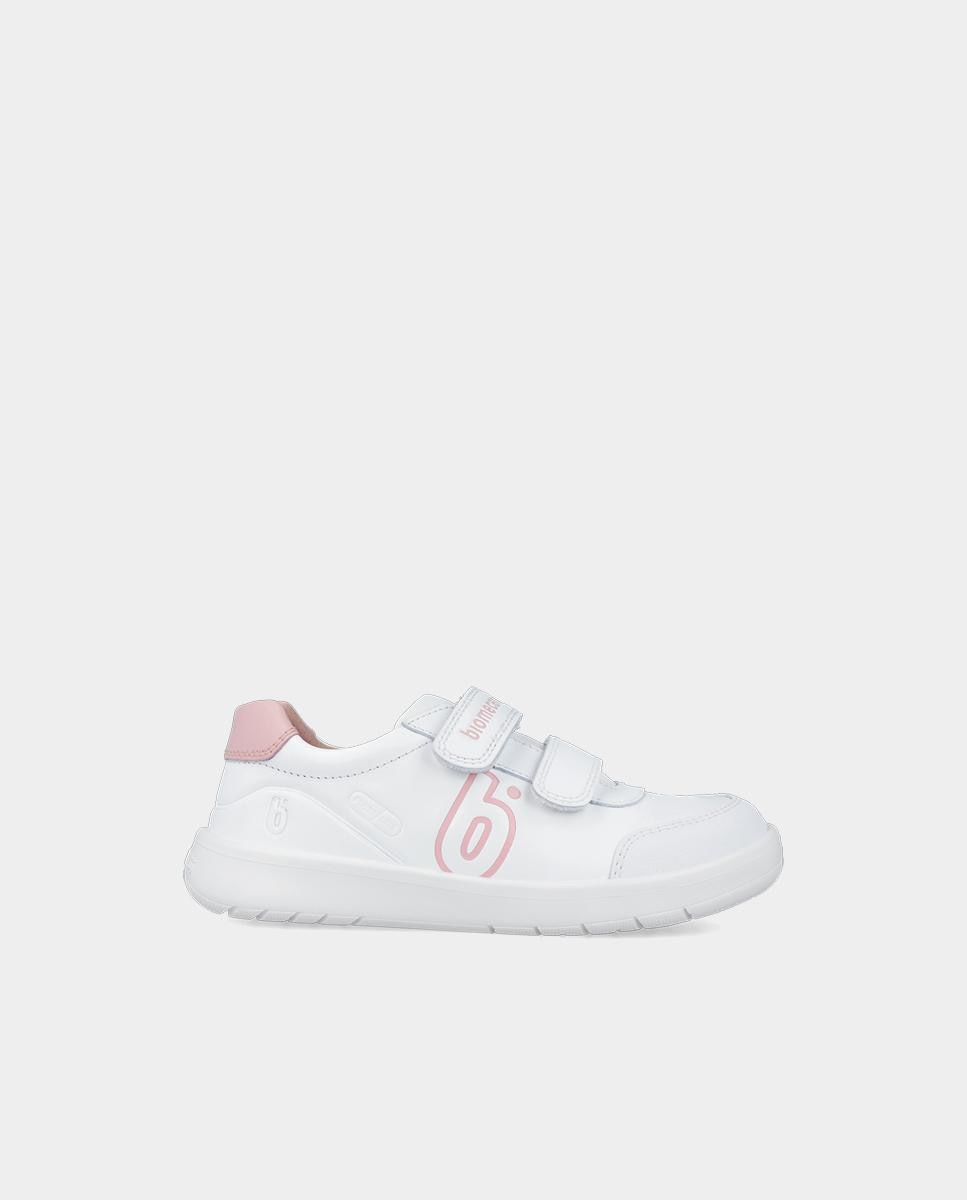Imagem 0 de Sapatos de Cordões Infantil em Pele Respeitosos com o Crescimento Natural Do Pé