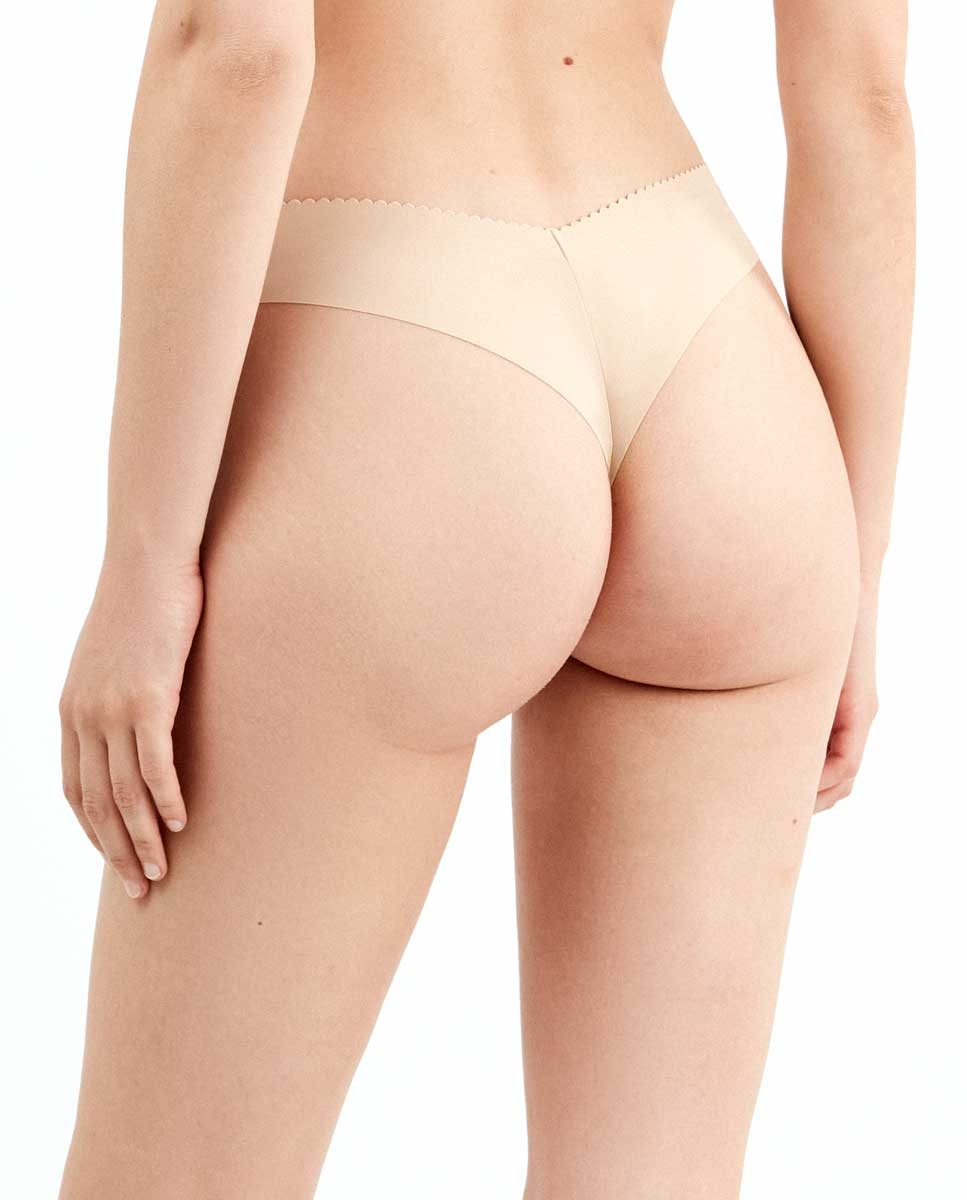 Cueca Brasileira Invisível com Corte a Laser Nude-3