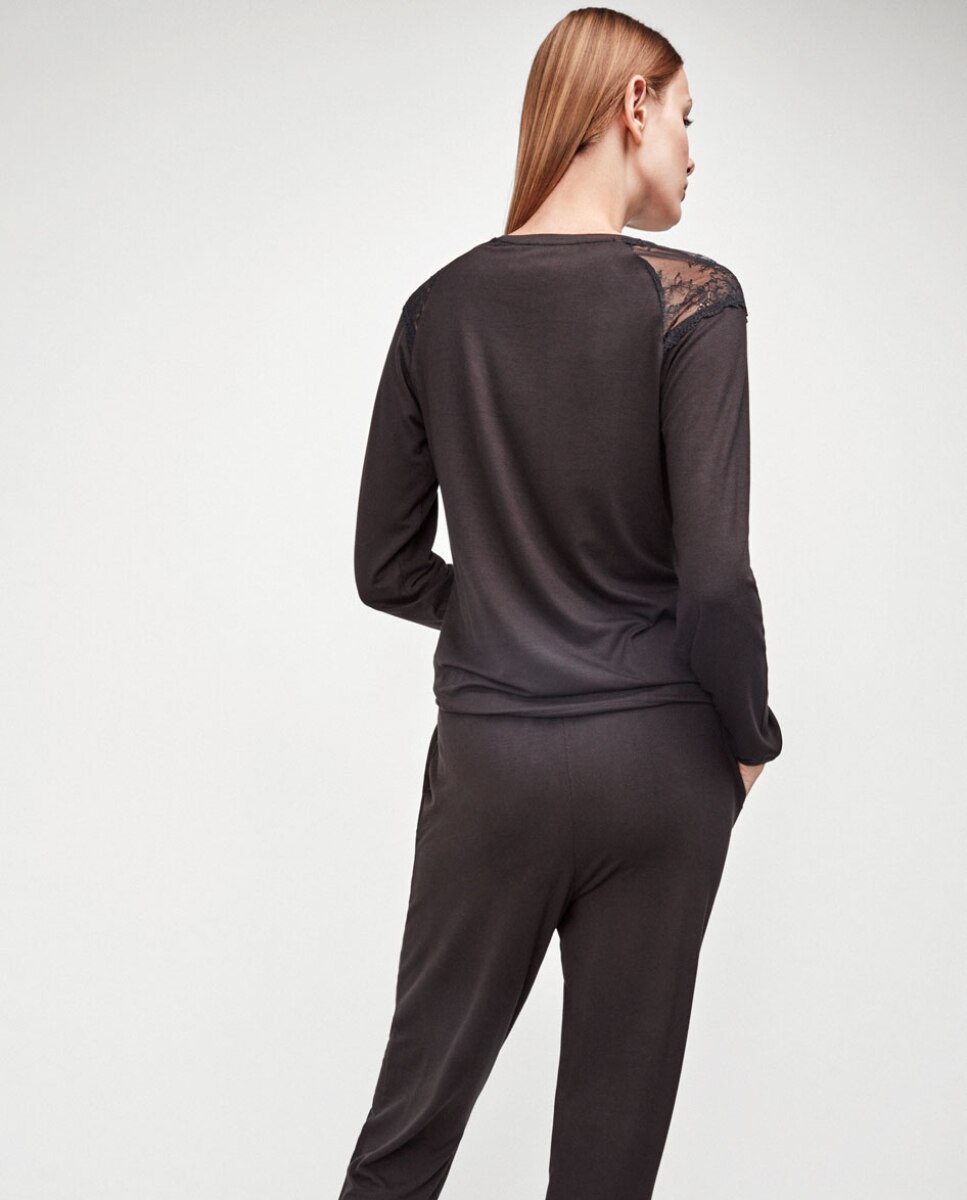 Pijama Comprido em Tecido de Malha de Viscose Preto-4