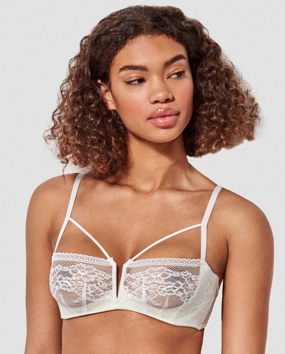 Imagem 0 de Soutien Balconette com Aro e sem Foam em Tecido de Renda