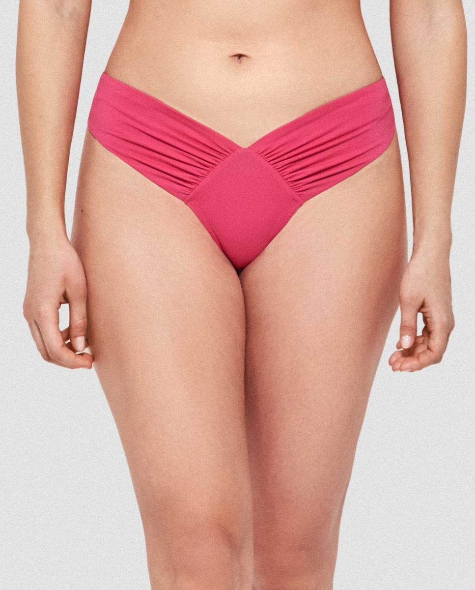 Imagem 0 de Cueca de Biquíni Brasileira com Corte em V