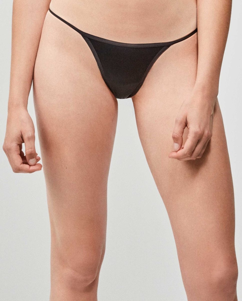 Cueca Brasileira com Tiras Finas Preto-1