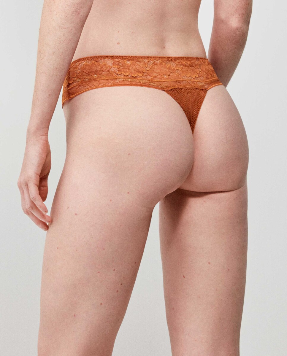 Cueca com Detalhes de Renda Laranja-5