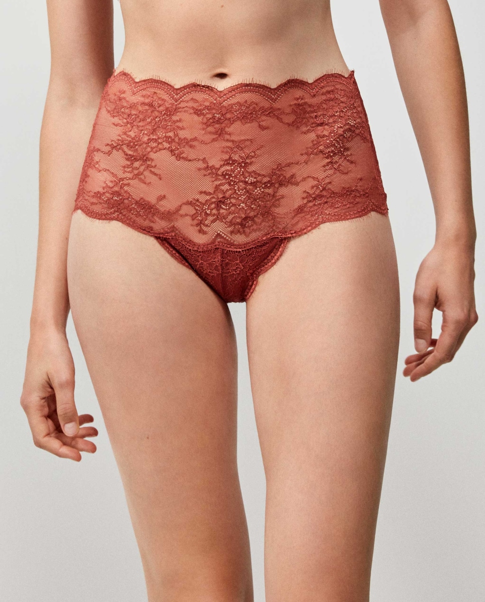 Cueca Alta em Tecido de Renda Castanho-1