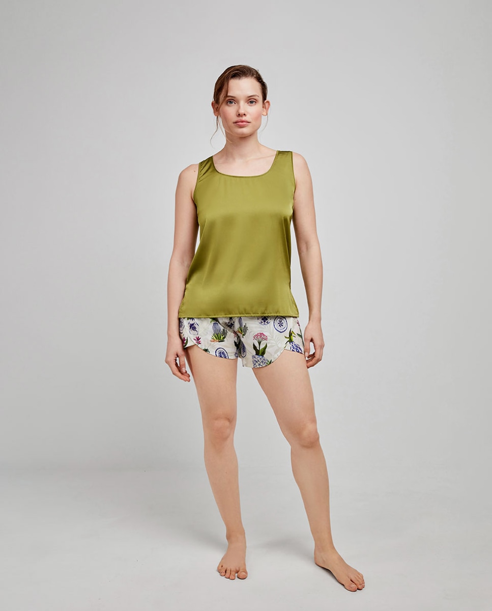 T-shirt Lisa de Alças em Tecido Acetinado Verde-2