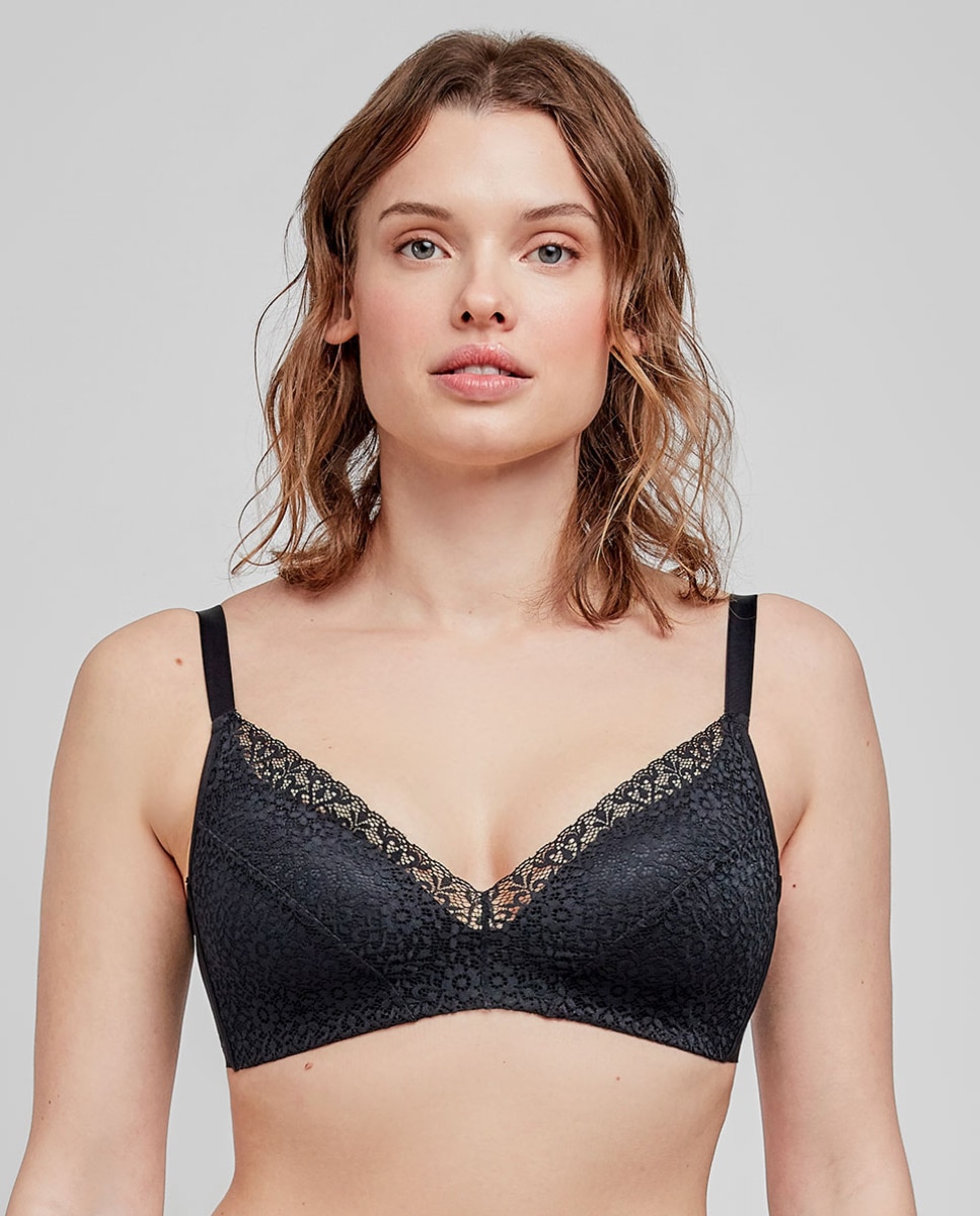 Soutien Capacidade sem Aro e com Foam em Tecido de Renda Preto-1