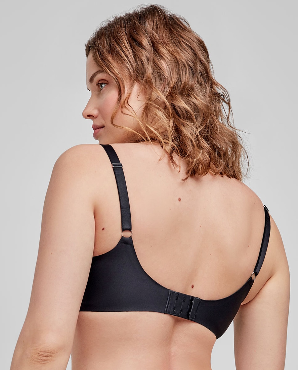 Soutien Capacidade sem Aro e com Foam em Tecido de Renda Preto-4