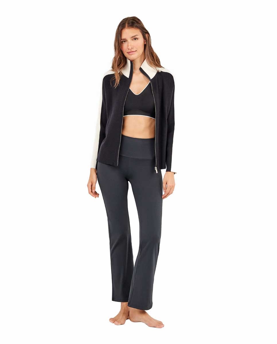 Casaco Bicolor em Tecido Tricot Preto-4