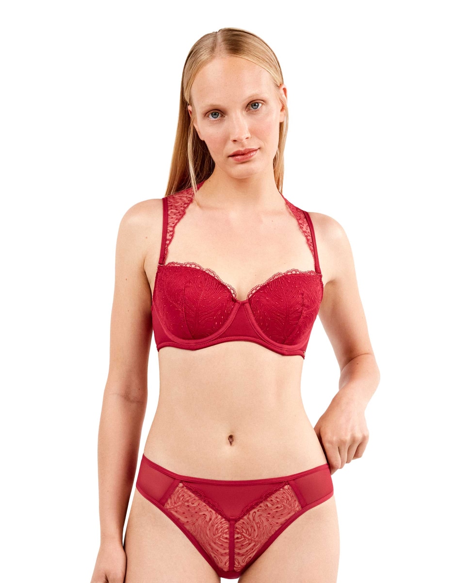 Cueca em Renda com Bordado Desfiado Cereja-3