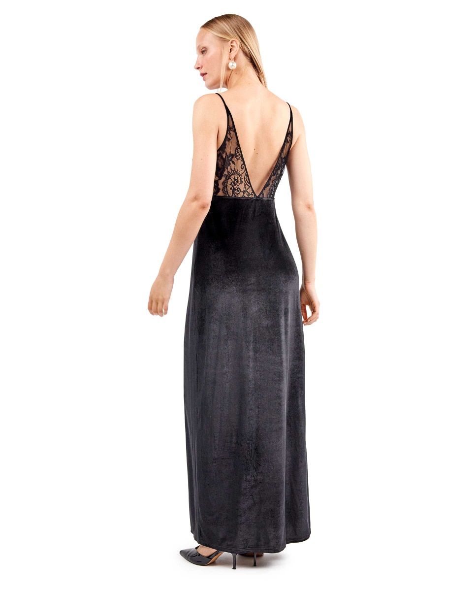 Vestido Comprido de Veludo com Caimento Fluido e Sofisticado Preto-3