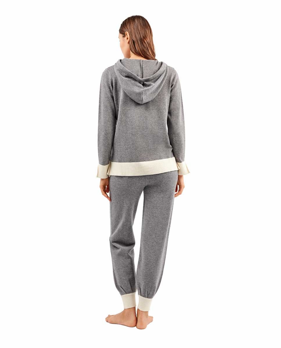 Conjunto de Sweatshirt e Calças em Tecido Tricot Cinzento-4
