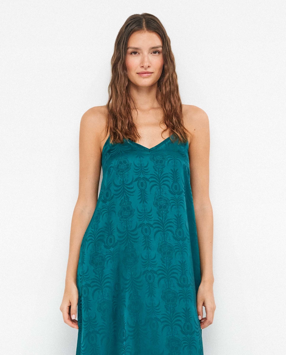 Robe Comprido em Tecido de Cetim Verde-2