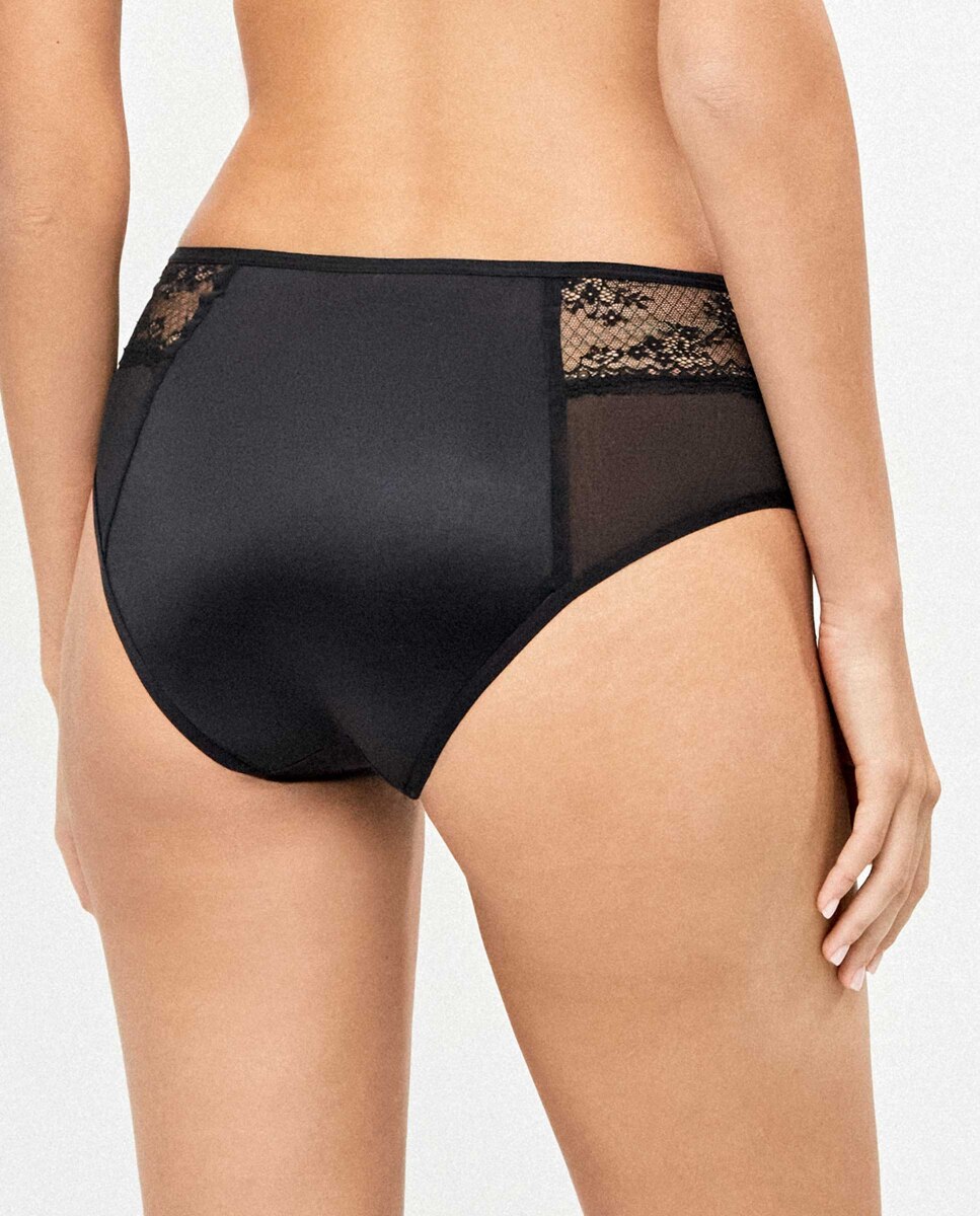 Cueca Alta Clássica com Renda e Tule Preto-3