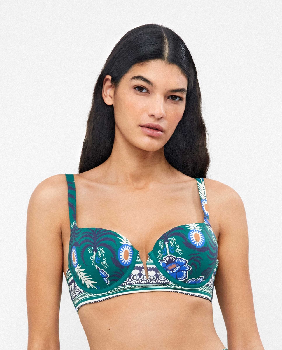 Imagem 0 de Top Biquíni Capacidade com Aro e Decote em V