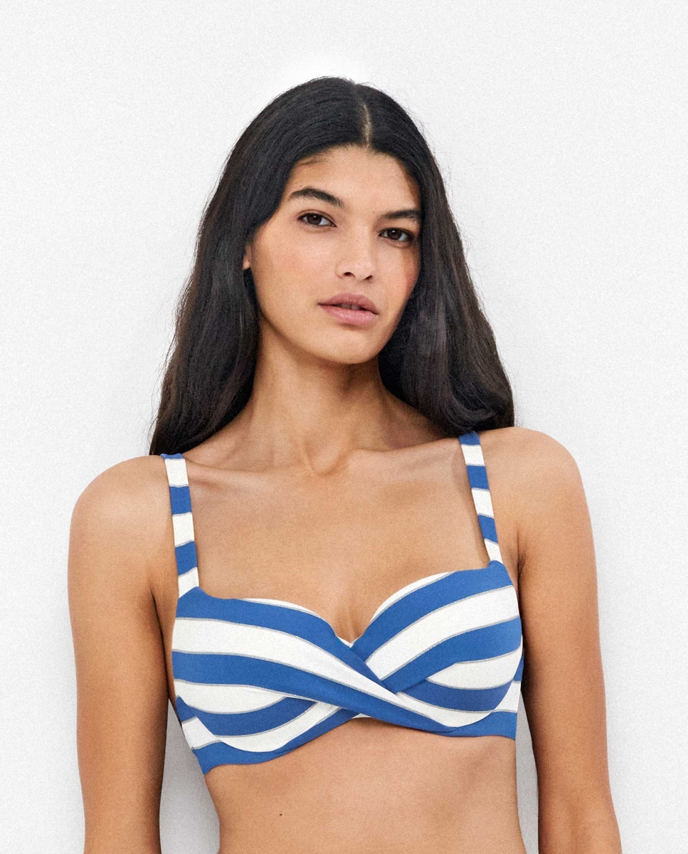 Imagem 0 de Top Biquíni Capacidade com Aro e Foam