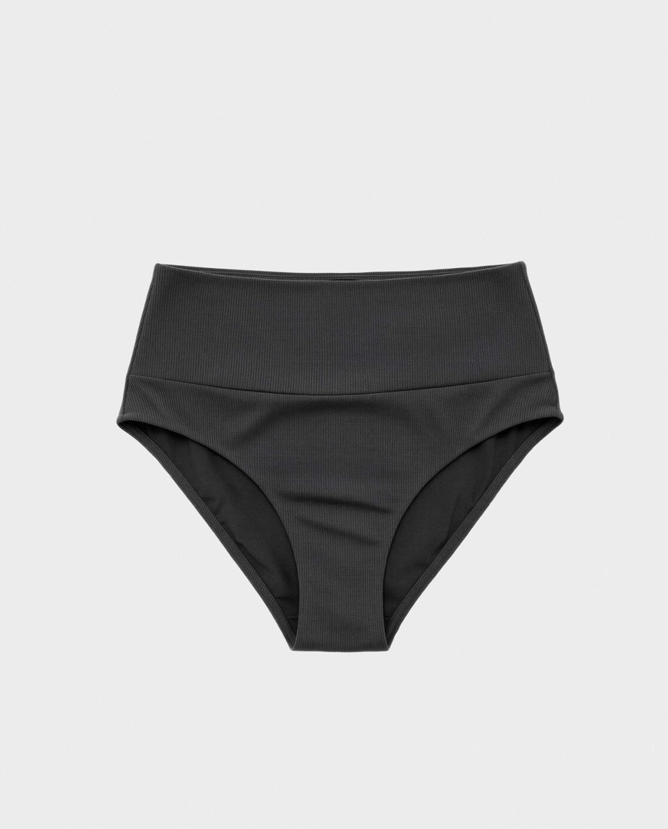 Cueca Biquíni Multiposições em Tecido Liso Preto-5