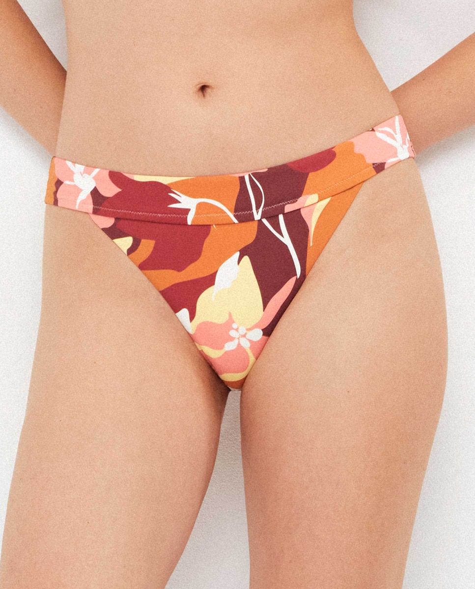 Imagem 0 de Cueca de Biquíni Clássica em Tecido Estampado