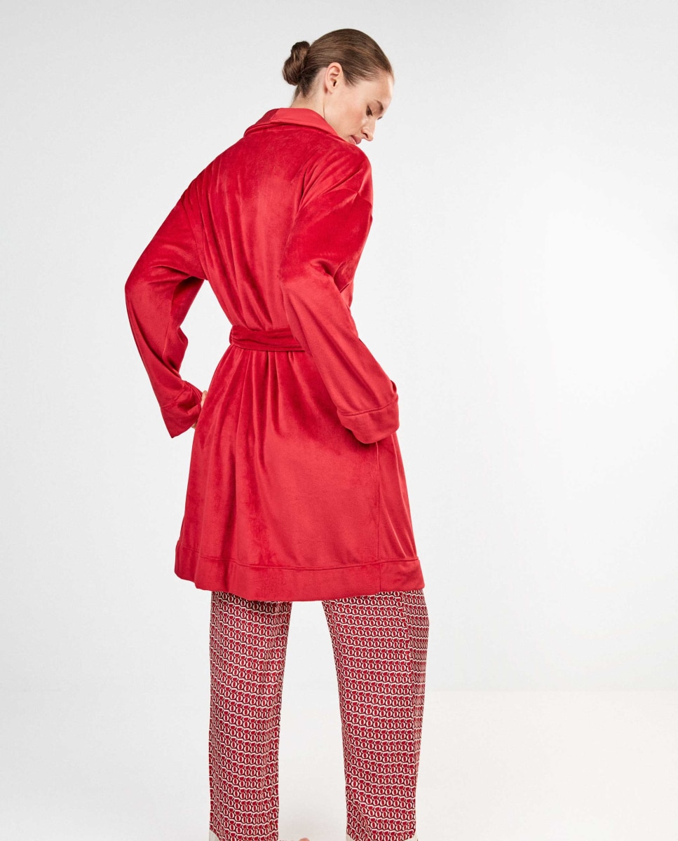 Robe com Botões e Pregas no Ombro Vermelho-3
