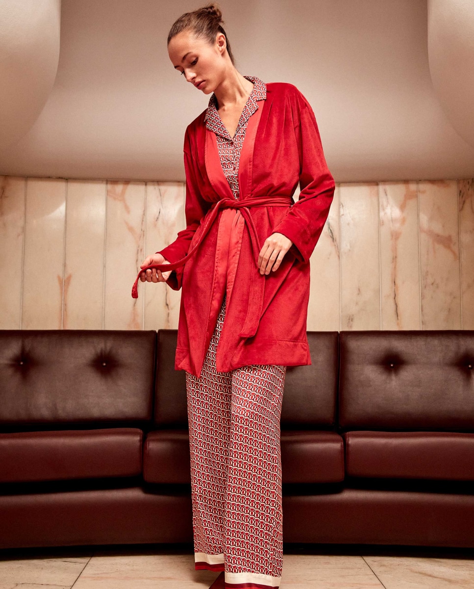 Robe com Botões e Pregas no Ombro Vermelho-5