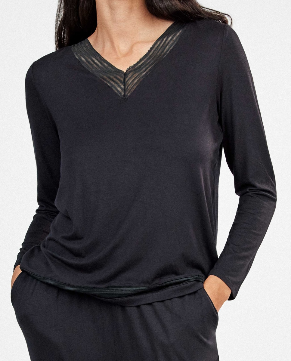 Pijama Comprido com Detalhe de Galões Preto-4