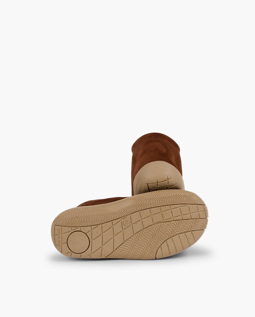 Botas em Camurça com Biqueira Reforçada Infantil Pisamonas Camel-2