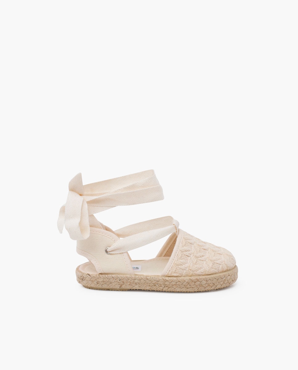 Alpercatas Infantil Efeito Entrançado com Tiras Cru-1