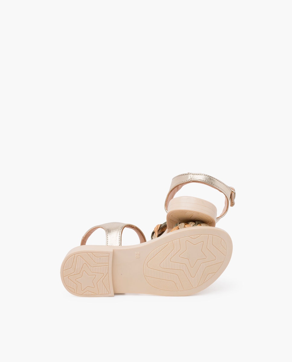 Sandálias Abertas Infantil com Tira Entrançada e Fivela Ouro-2