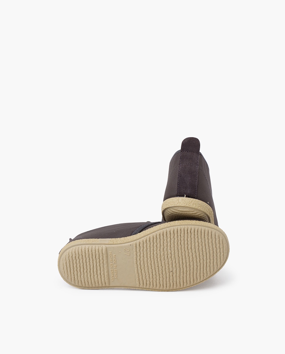 Botas Infantil de Couro Vegano com Cordões Cinzento-2