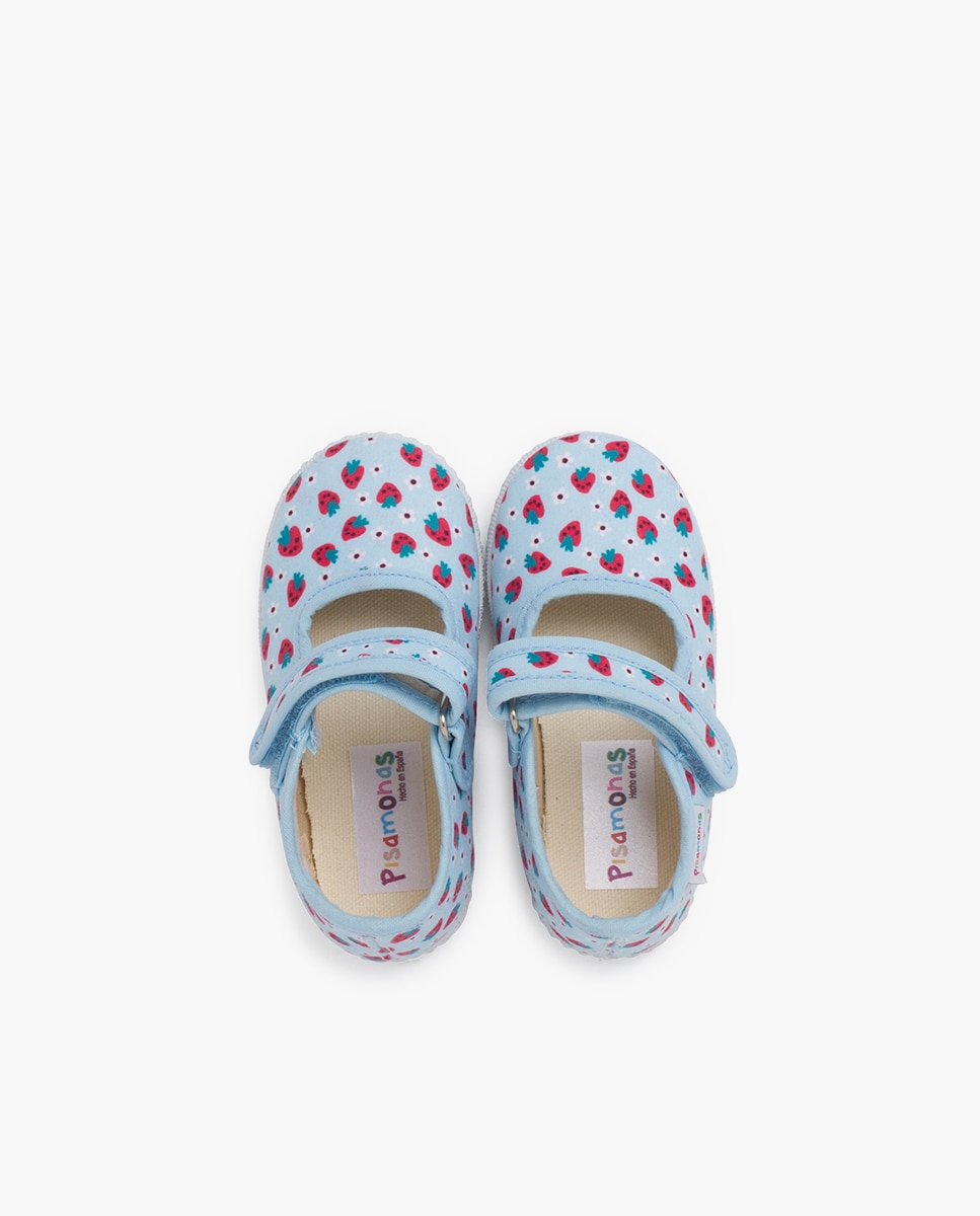 Merceditas Infantil com Estampado de Morangos e Velcro Pisamonas Celeste-4