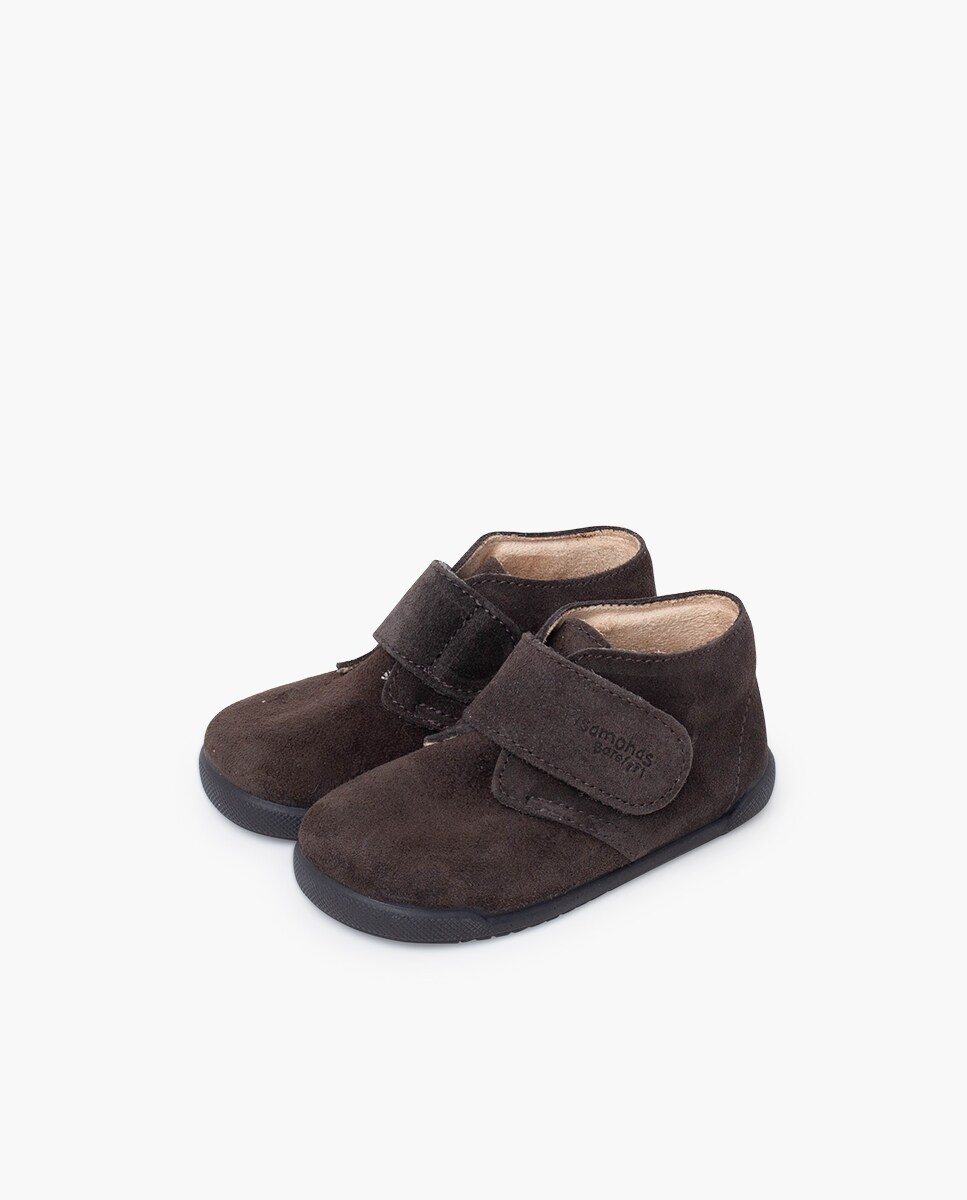 Botas para Bebé Barefoot em Camurça com Velcro Preto-3