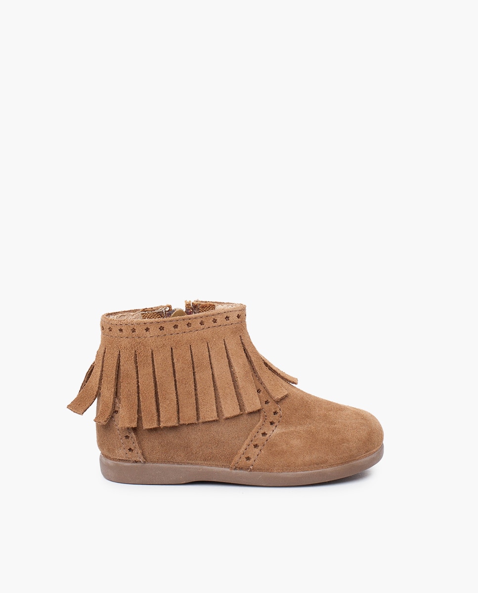 Imagem 0 de Botas com Franjas Perfuradas Fecho Zip