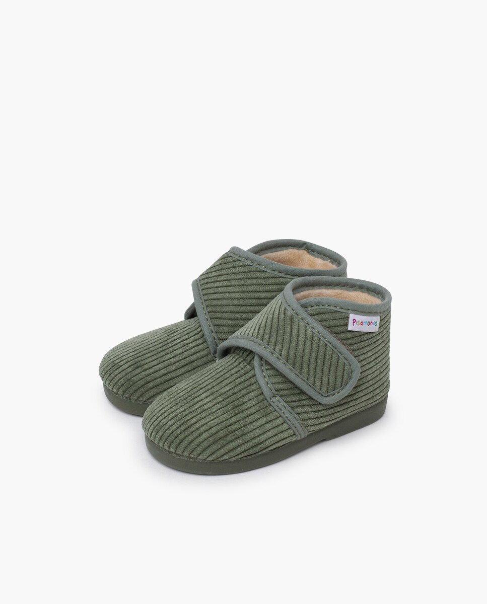 Pantufas Fechadas para Bebé Casa Bota de Bombazina Verde-3