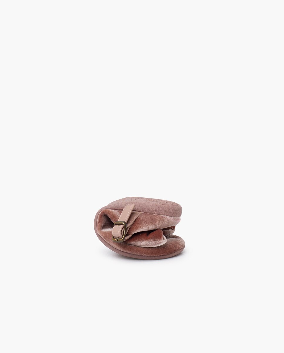 Sapatos de Presilha em Veludo com Laço Grande Tira Pisamonas Bege-5