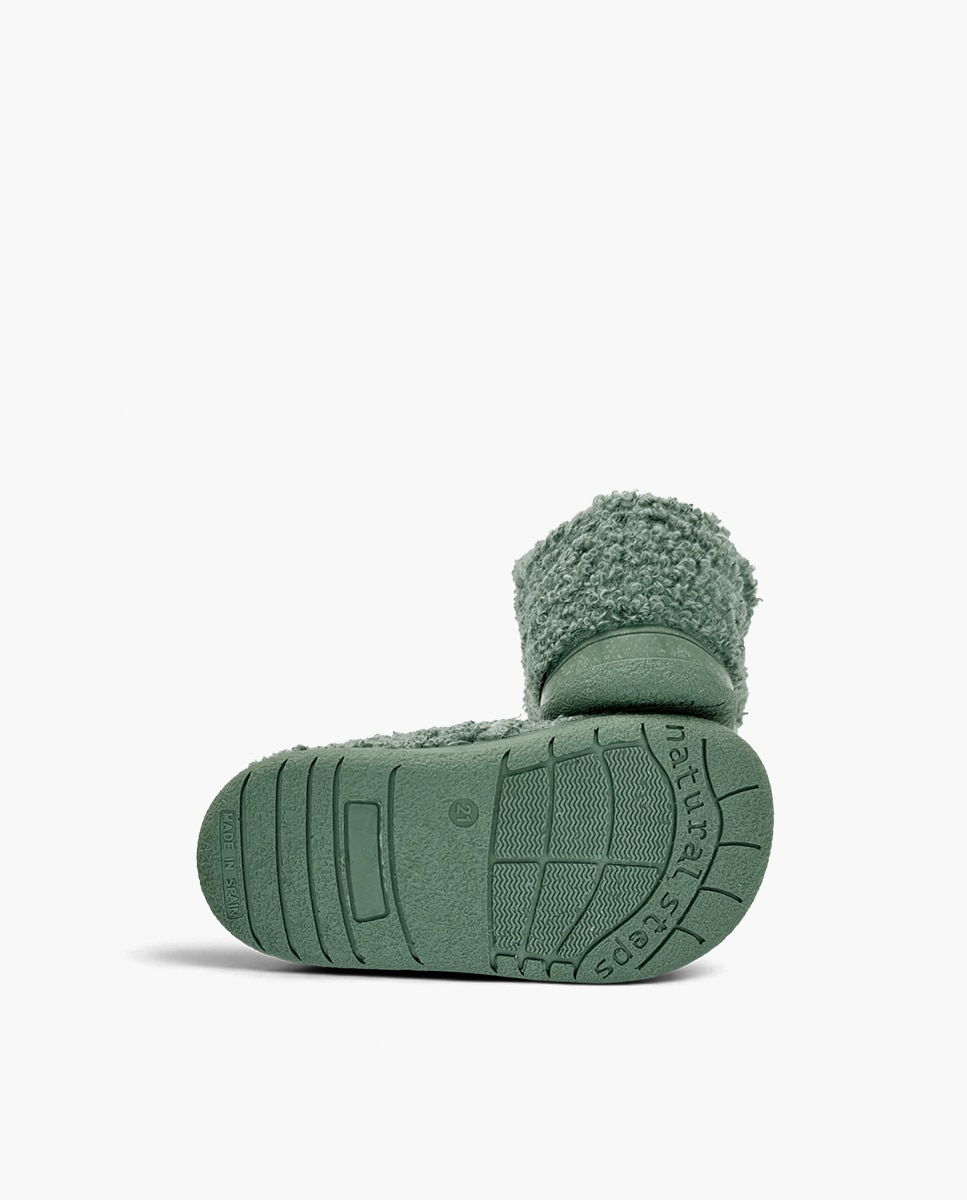 Pantufas Fechadas Infantil com Velcro em Pelo de Ovelha Verde-2