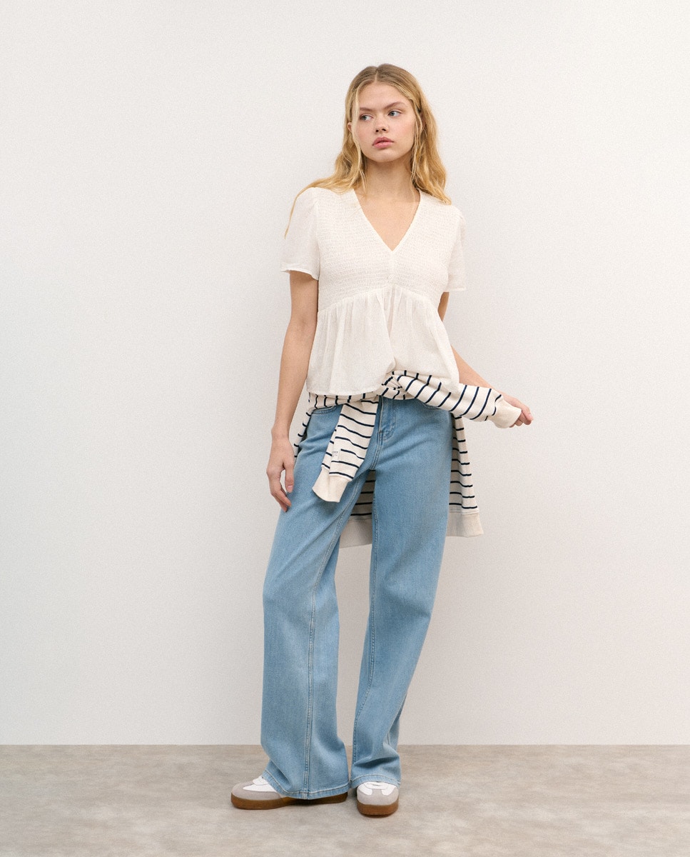 Blusa de Algodão com Smock Branco-3