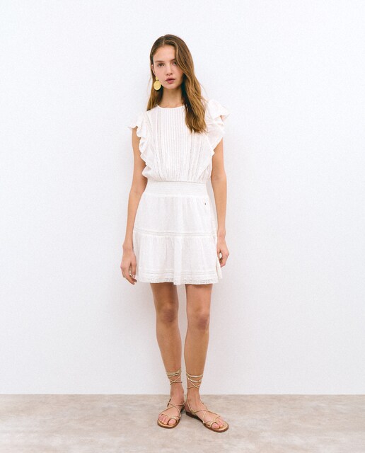 Imagem 0 de Vestido Curto com Folhos e Smock