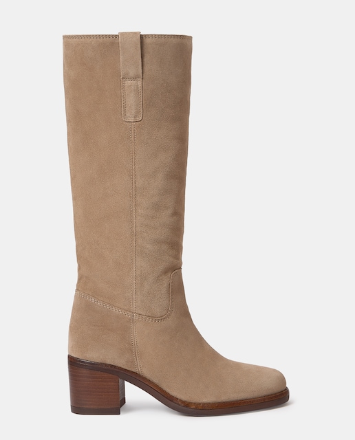Imagem 0 de Botas Gaúchas em Pele de Alta Qualidade