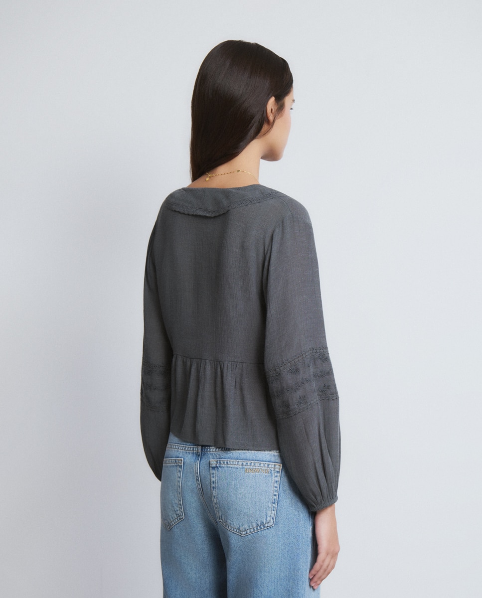 Blusa com Folhos Cinzento-escuro-2