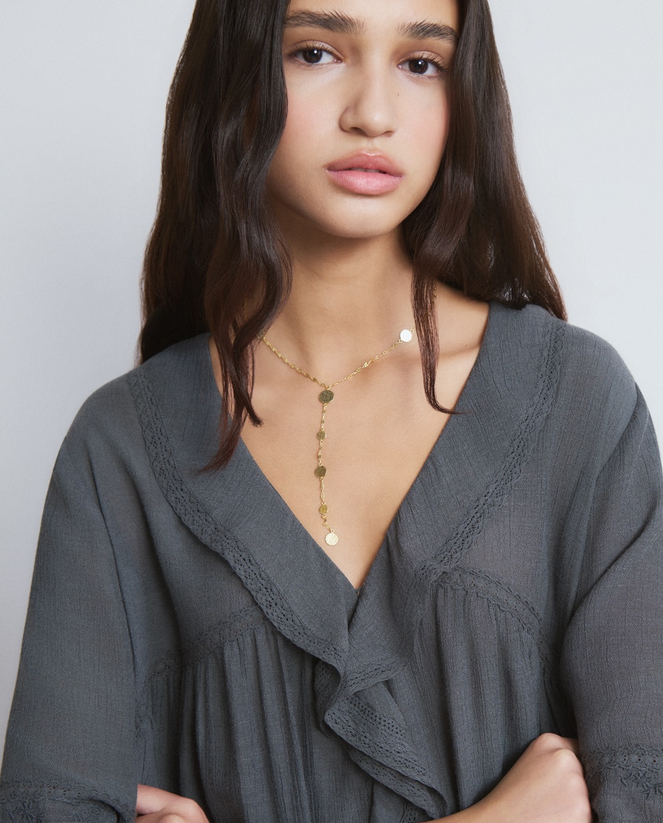 Blusa com Folhos Cinzento-escuro-4