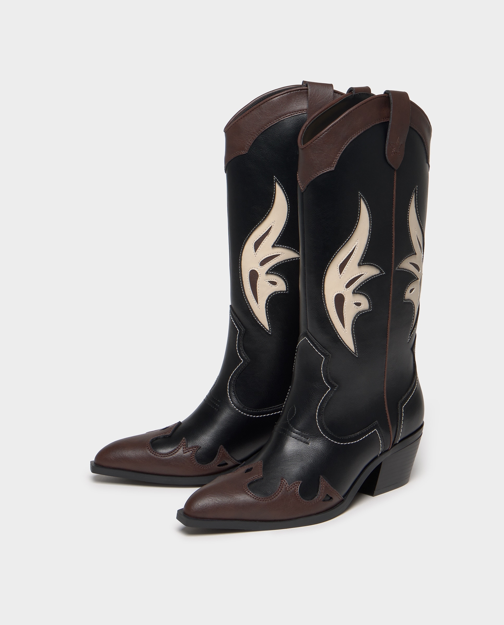Botas Cowboy de Pele Preto-2