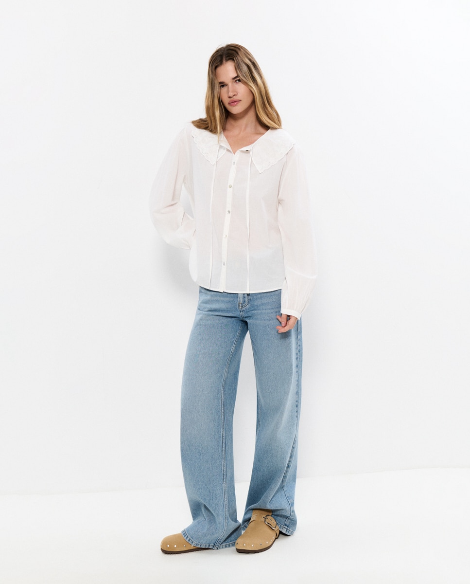 Blusa com Bordados Branco-3