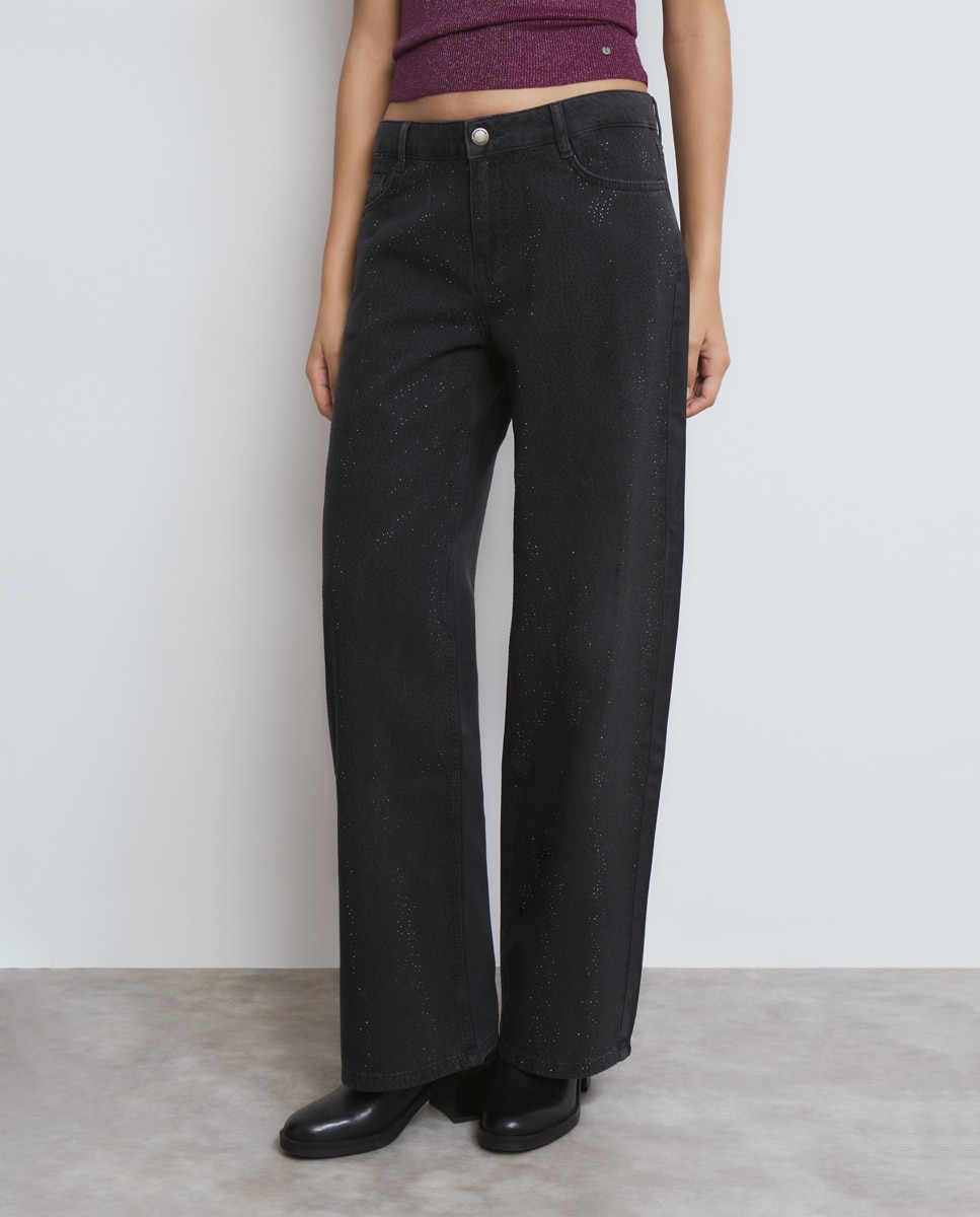 Jeans com Corte a Direito com Brilhos Preto-3