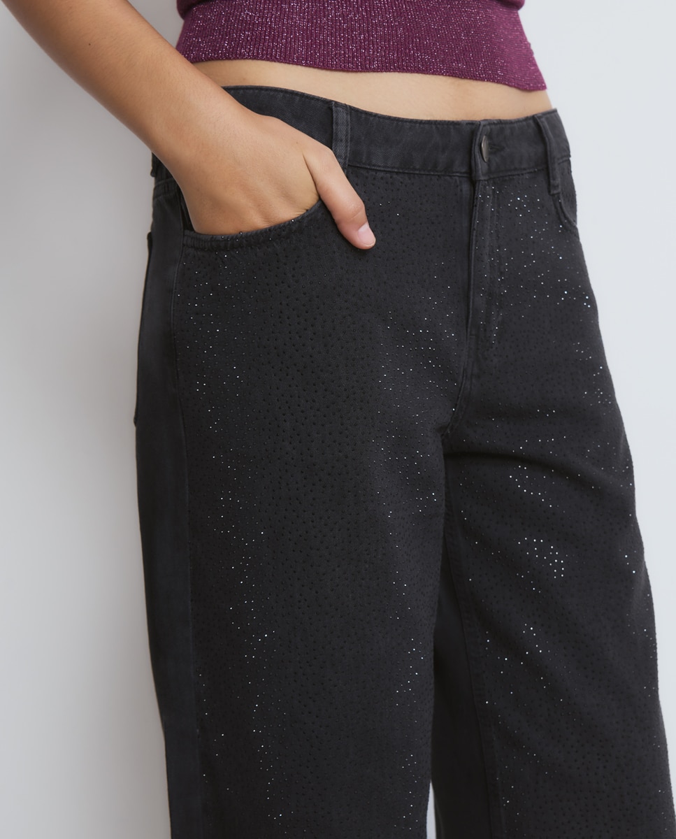 Imagem 0 de Jeans com Corte a Direito com Brilhos