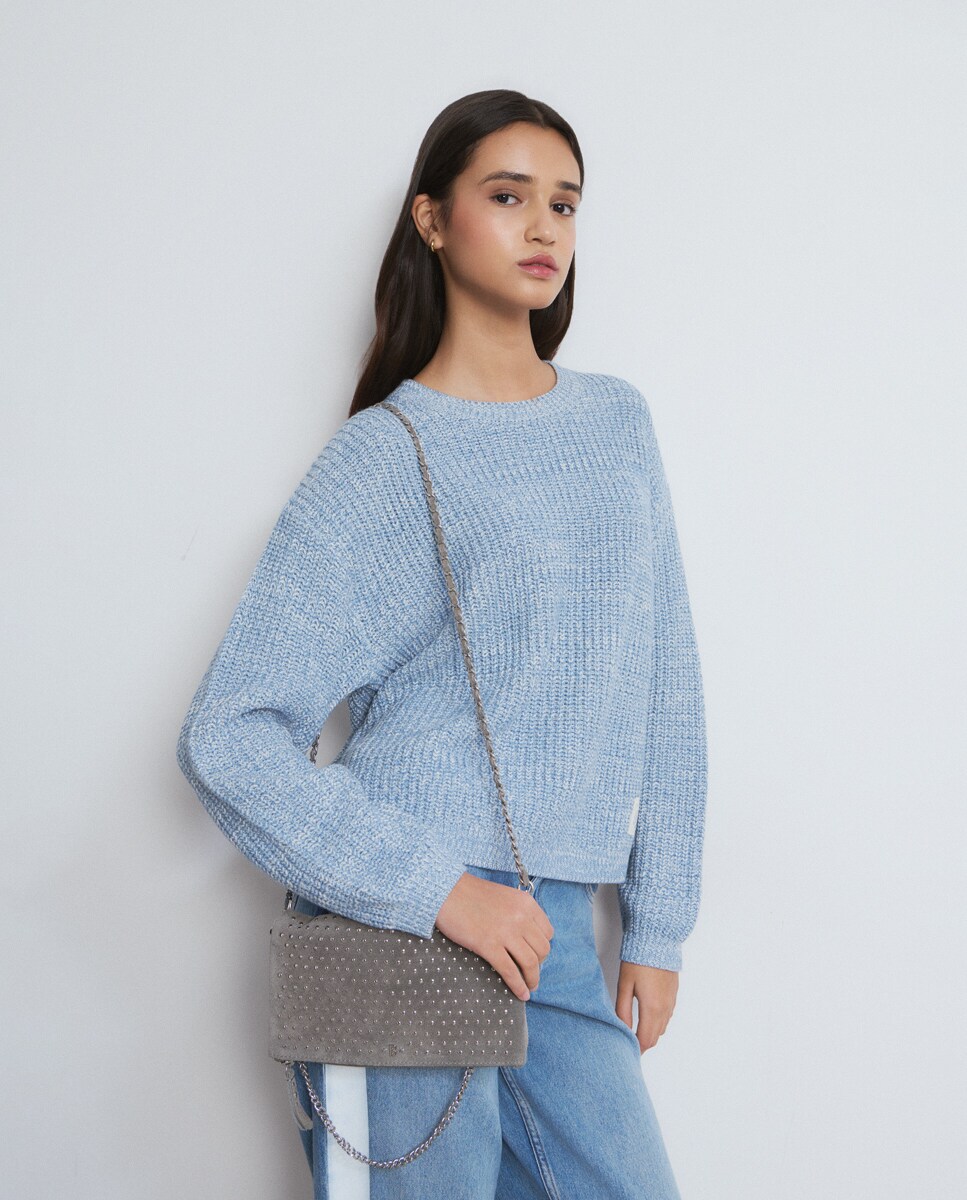 Mala de Ombro com Aba e Tachas Cinzento-3