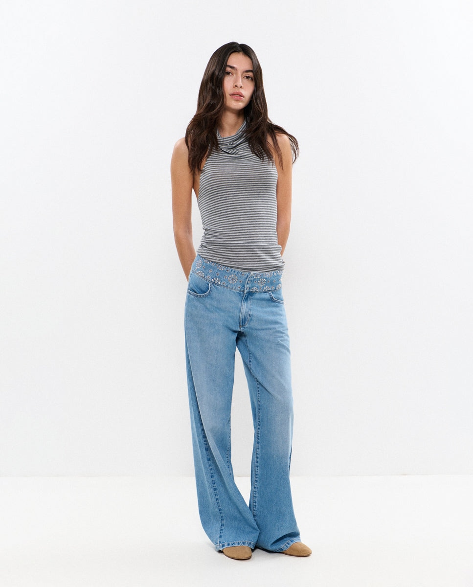 Jeans com Corte a Direito e Cintura Larga Azul-4