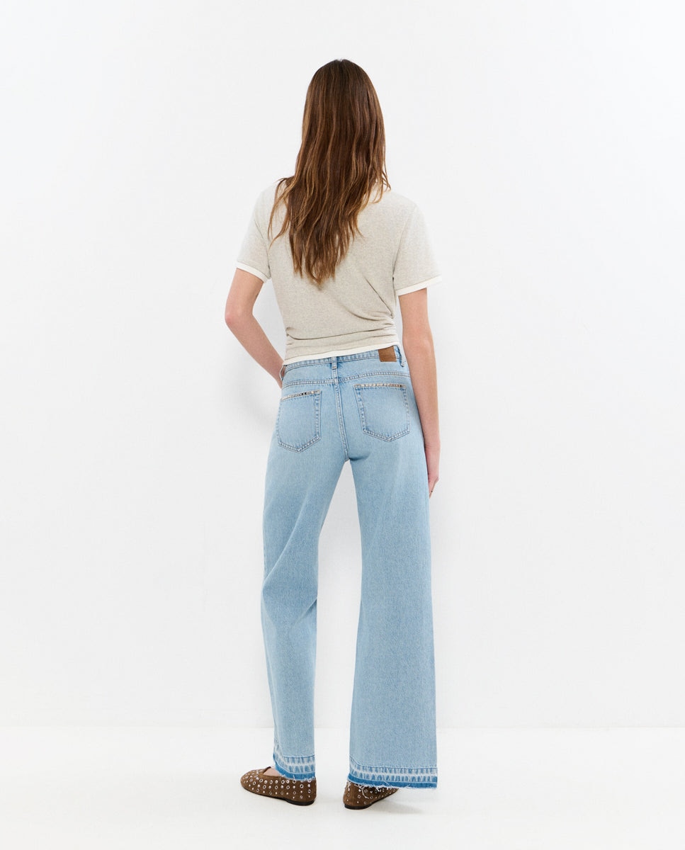 Jeans com Corte a Direito com Tachas Azul-claro-2