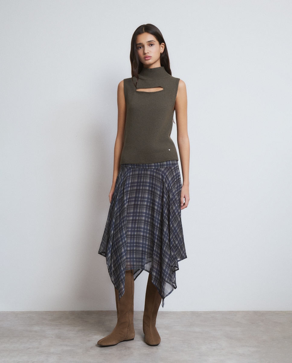 Top com Cut-out Verde-escuro-3