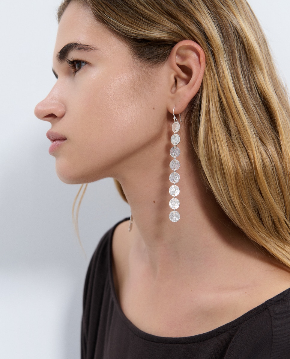 Brincos Compridos Chapas Prateado-3